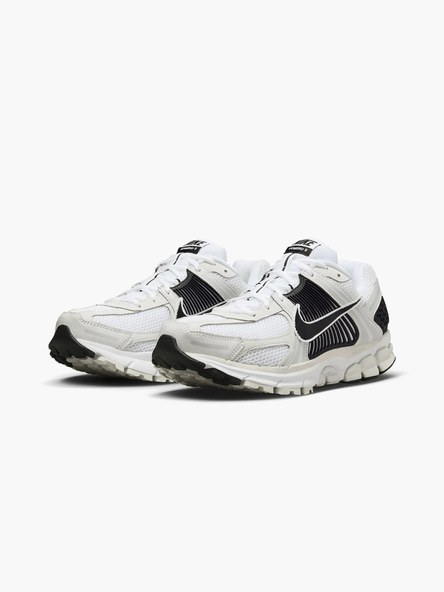 Кроссовки Nike Zoom Vomero 5 Кроссовки Nike Zoom Vomero 5