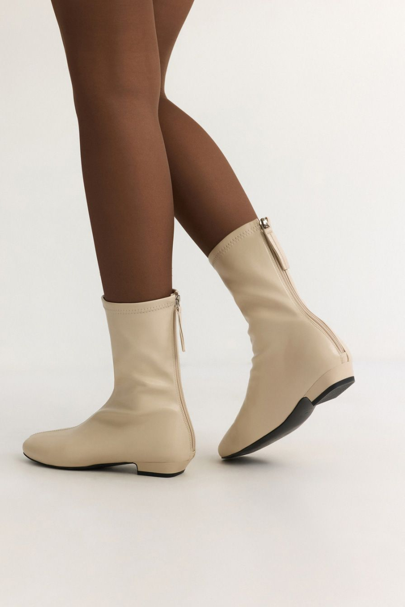 Ботинки из экокожи Lera Nena, цвет: белый LNU.304.18958.120 купить онлайн