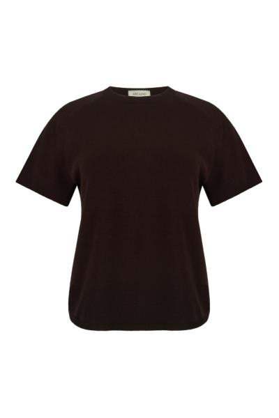 Джемпер-футболка с акцентными плечами