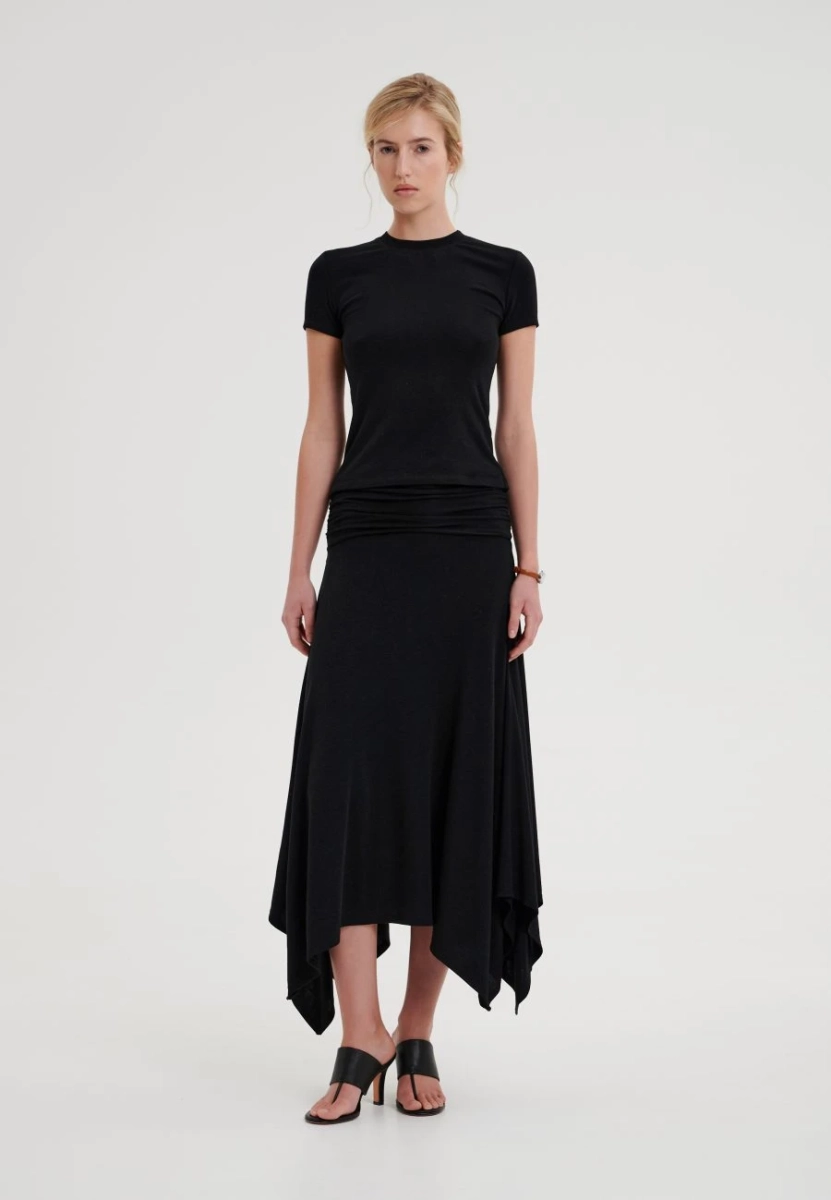 Футболка базовая CHUBA, цвет: Черный,  купить онлайн