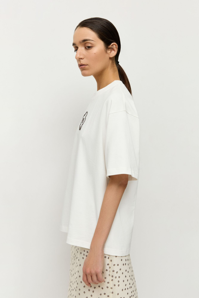 Футболка с ручной вышивкой AROUND, цвет: белый, 219_117C01 купить онлайн