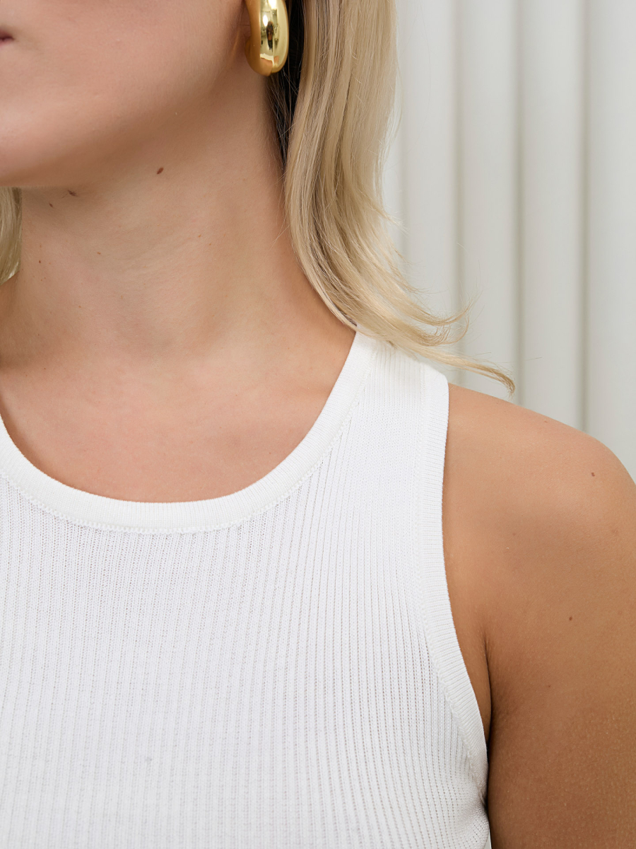 Майка короткая I.B.W., цвет: белый, JE053 купить онлайн