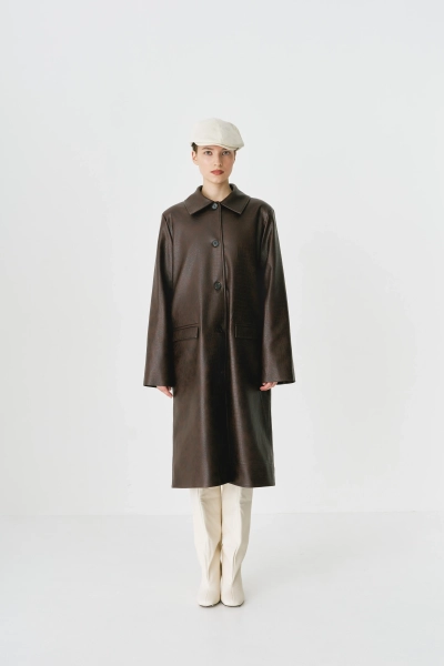 Тренч удлиненный из экокожи с эффектом тиснения Ricoco, цвет: коричневый, 7049/2 купить онлайн