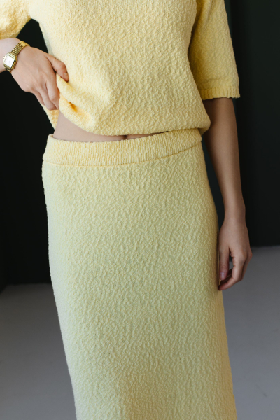 Костюм из фактурного хлопка джемпер и юбка VLVT, цвет: Желтый, 00-00005306 купить онлайн