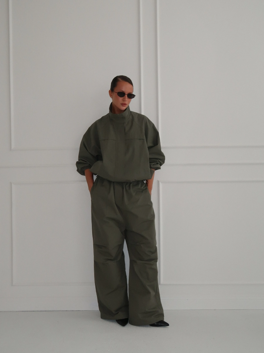 Олимпийка "Ностальгия" MIARTLAND, цвет: оливковый, НФ-00000885 купить онлайн