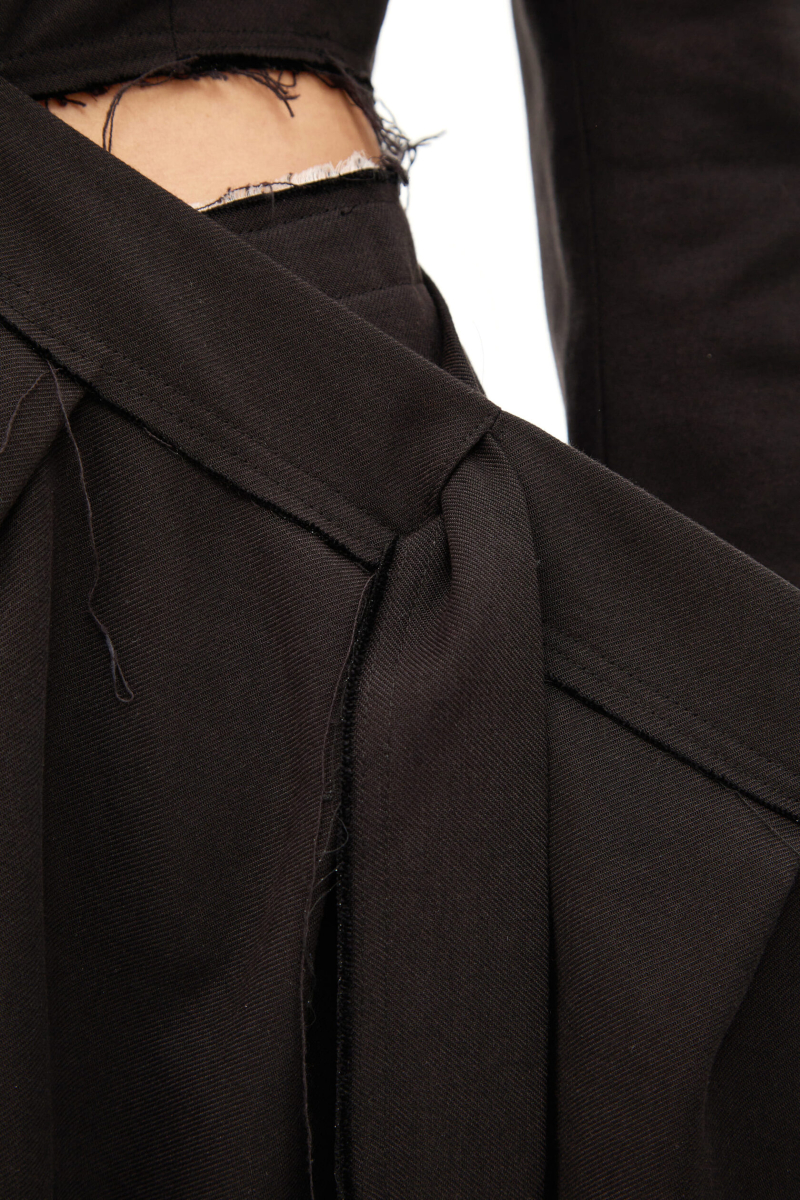 Платье-пиджак с фартуком UNKE, цвет: Черный, 2601D001T_BL купить онлайн