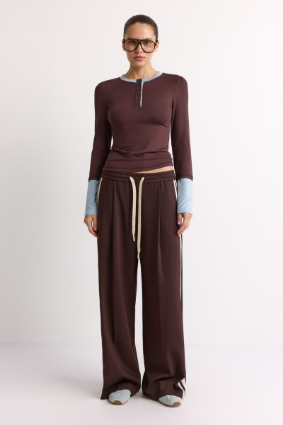 Лонгслив из смесовой вискозы TOPTOP, цвет: коричневый, TT.025.18745.700 купить онлайн