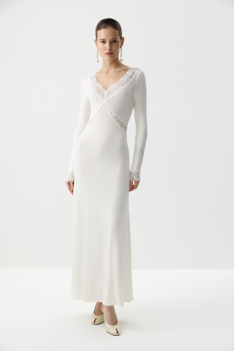 Платье из вискозы с кружевом Charmstore, цвет: белый, 207-53565-111 купить онлайн