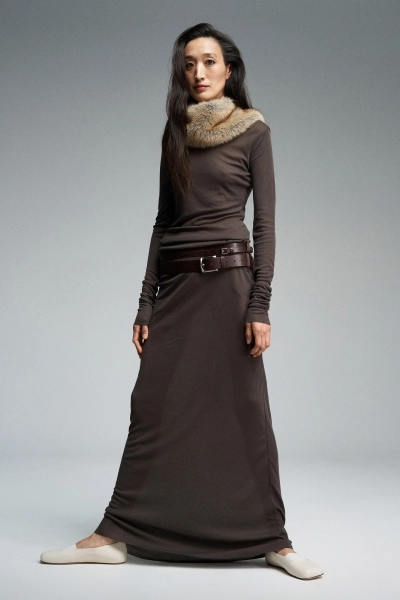 Платье-макси из тонкого трикотажа WALK OF SHAME, цвет: коричневый, D156/FW2526 купить онлайн