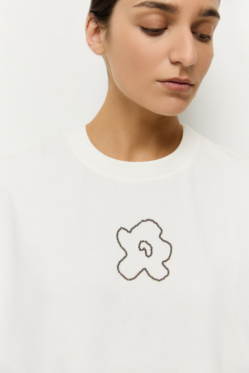 Футболка с ручной вышивкой AROUND, цвет: белый, 219_117C01 купить онлайн
