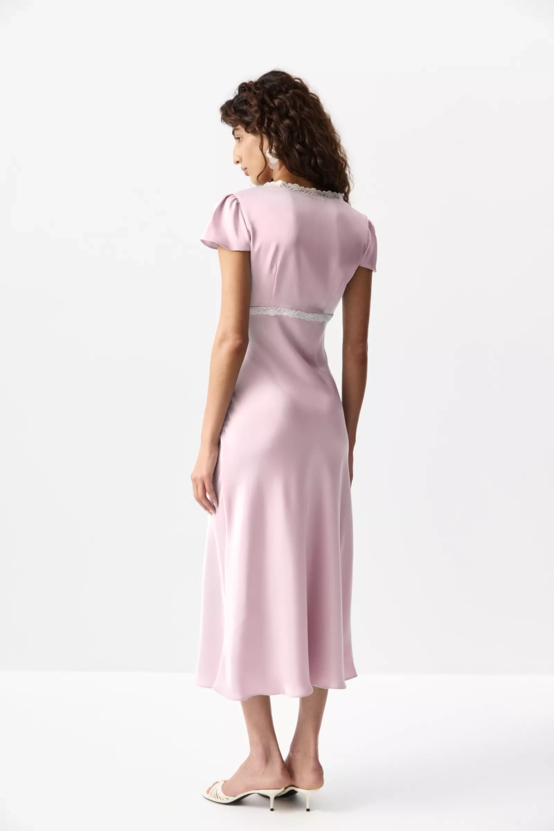 Платье из сатина с кружевом Charmstore, цвет: нежно-розовый, 111-60360-236 купить онлайн