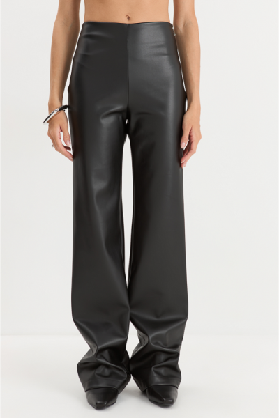 Брюки из экокожи