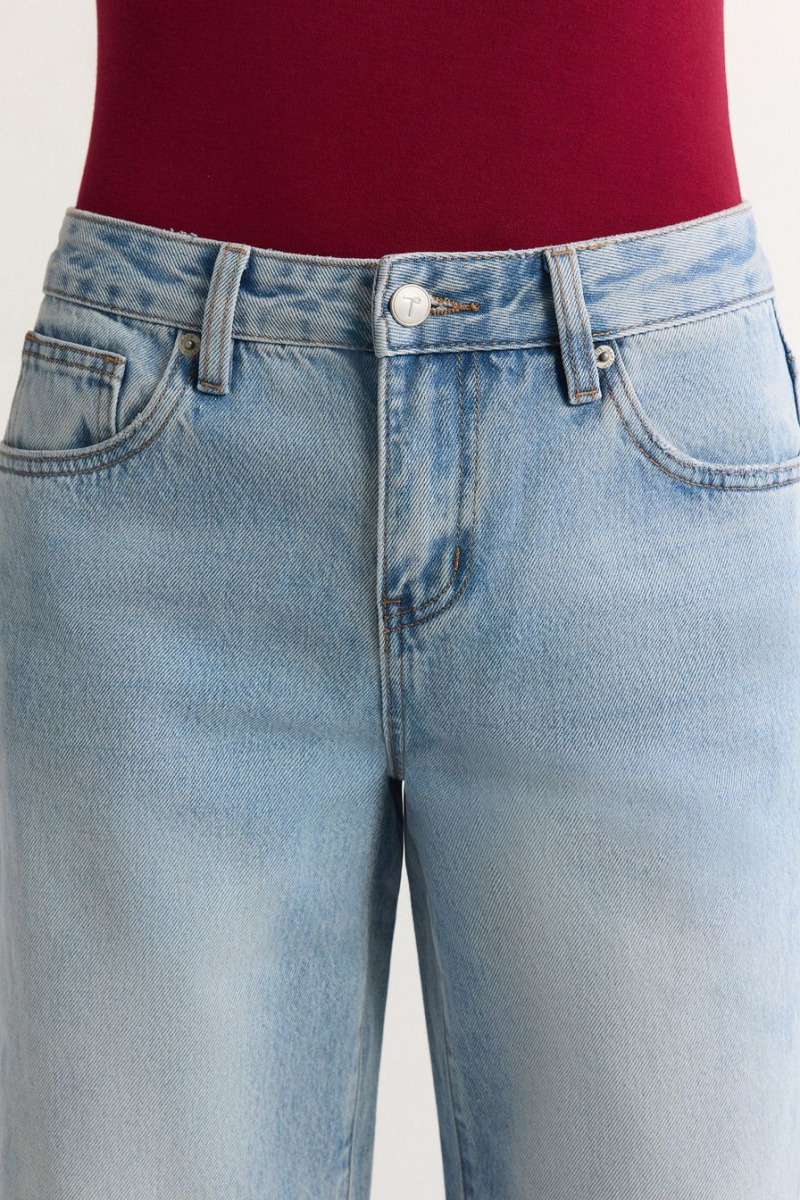 Джинсы из 100% хлопка с вышивкой TOPTOP, цвет: синий, TT.036.18372.620 купить онлайн