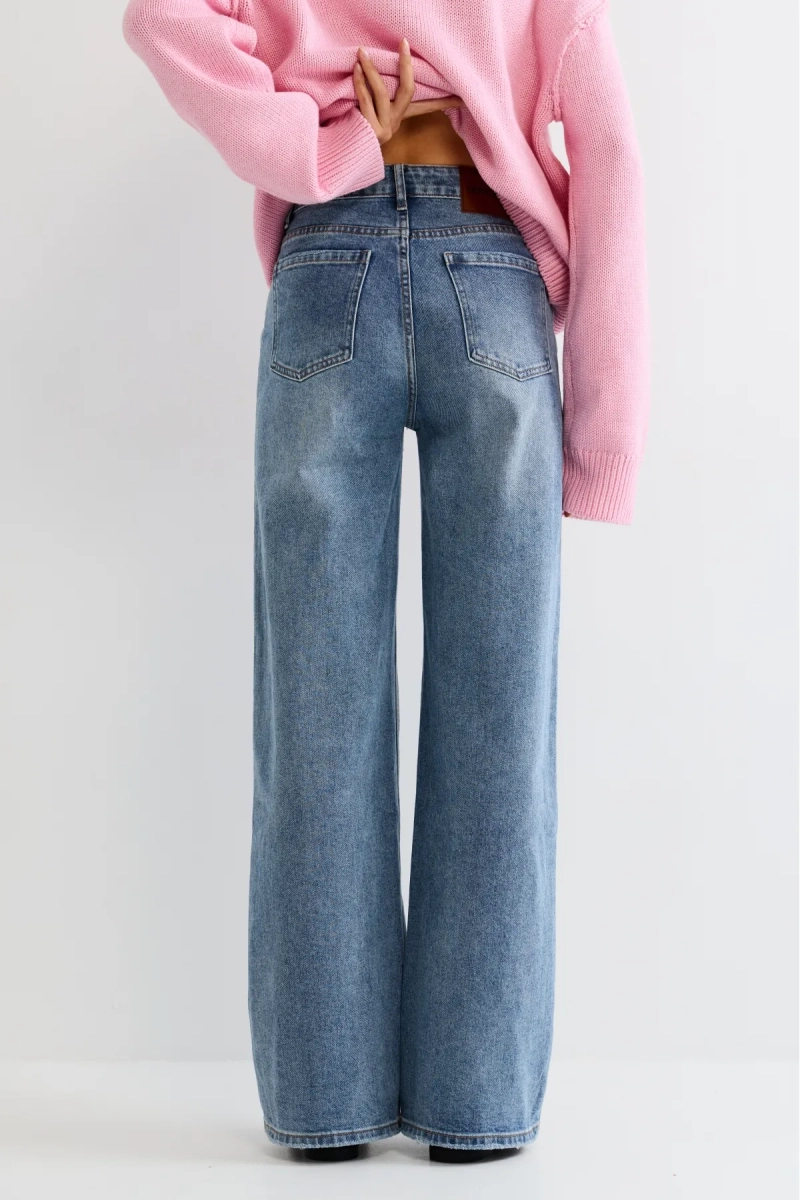 Джинсы прямые с потертостями Erist store, цвет: синий, НФ-00003247 купить онлайн