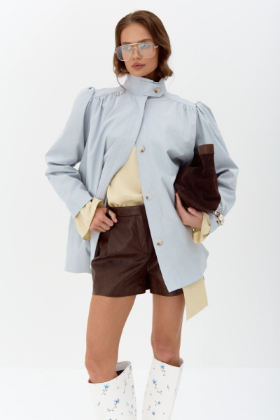 Тренч со сборками миди