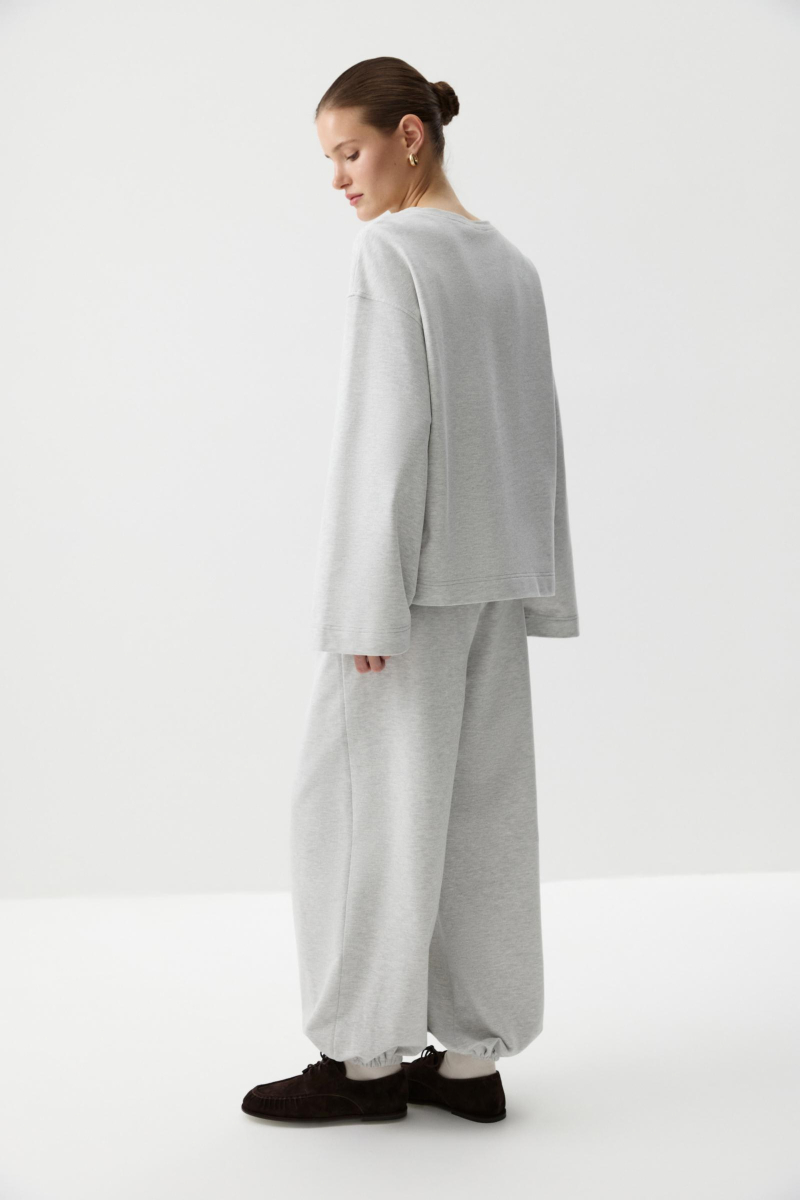 Джоггеры с карманами Charmstore, цвет: серый, 201-52258-889 купить онлайн