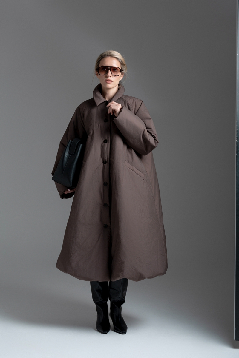 Тренч утепленный макси длины Ricoco, цвет: коричневый, 7048/2 купить онлайн