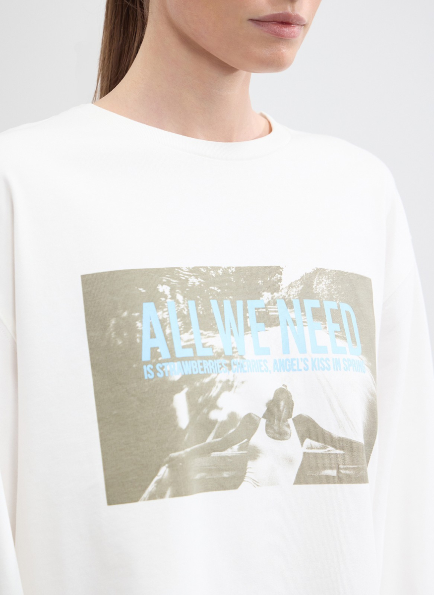 Лонгслив свободного кроя c принтом ALL WE NEED, цвет: белый,  купить онлайн