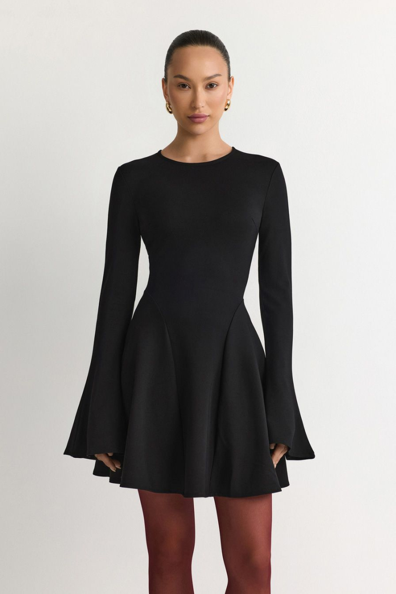 Платье из смесового района