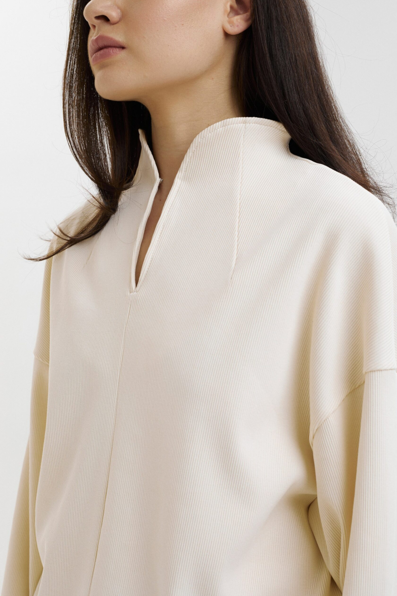 Свитшот с акцентным вырезом marte, цвет: бежевый,  купить онлайн