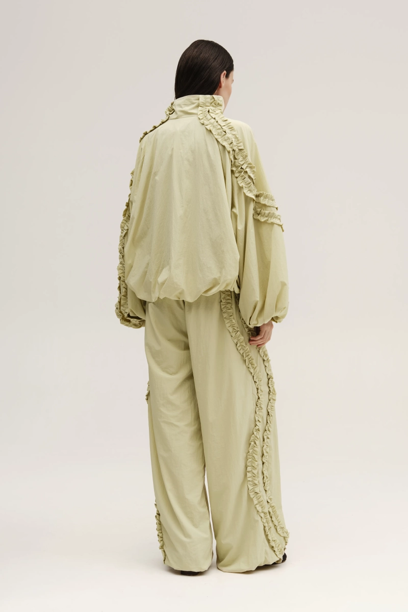 Брюки с поплывшими лампасами UNKE, цвет: зеленый, 2602T001N_G купить онлайн