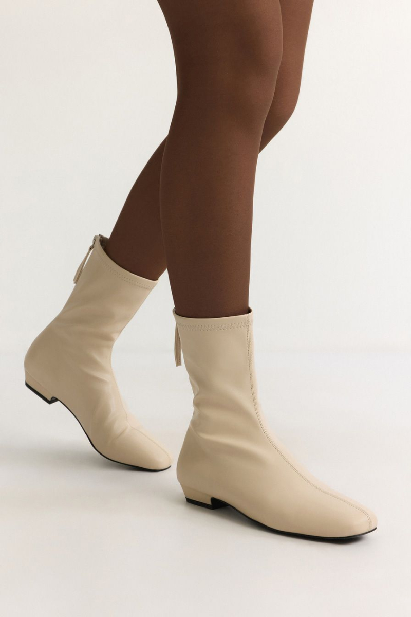 Ботинки из экокожи Lera Nena, цвет: белый LNU.304.18958.120 купить онлайн