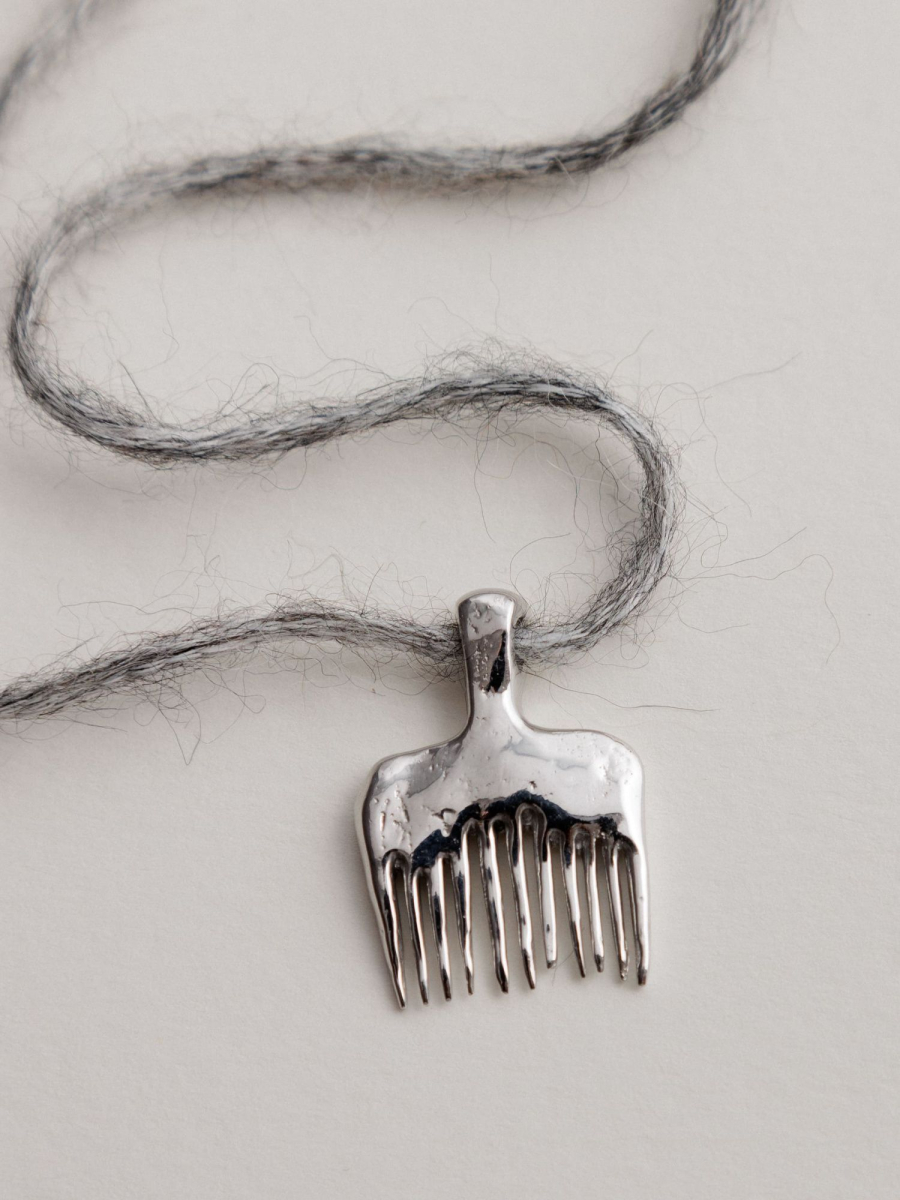 Подвеска «Чесало» Around x SHU SHA AROUND 910_003 купить онлайн