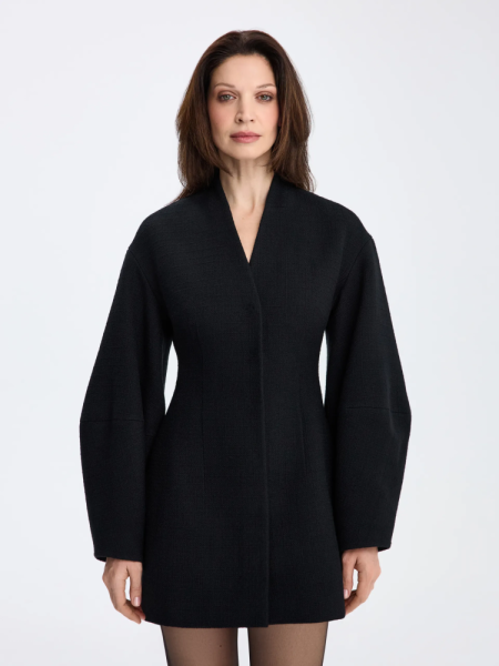 Платье с О-образными рукавами