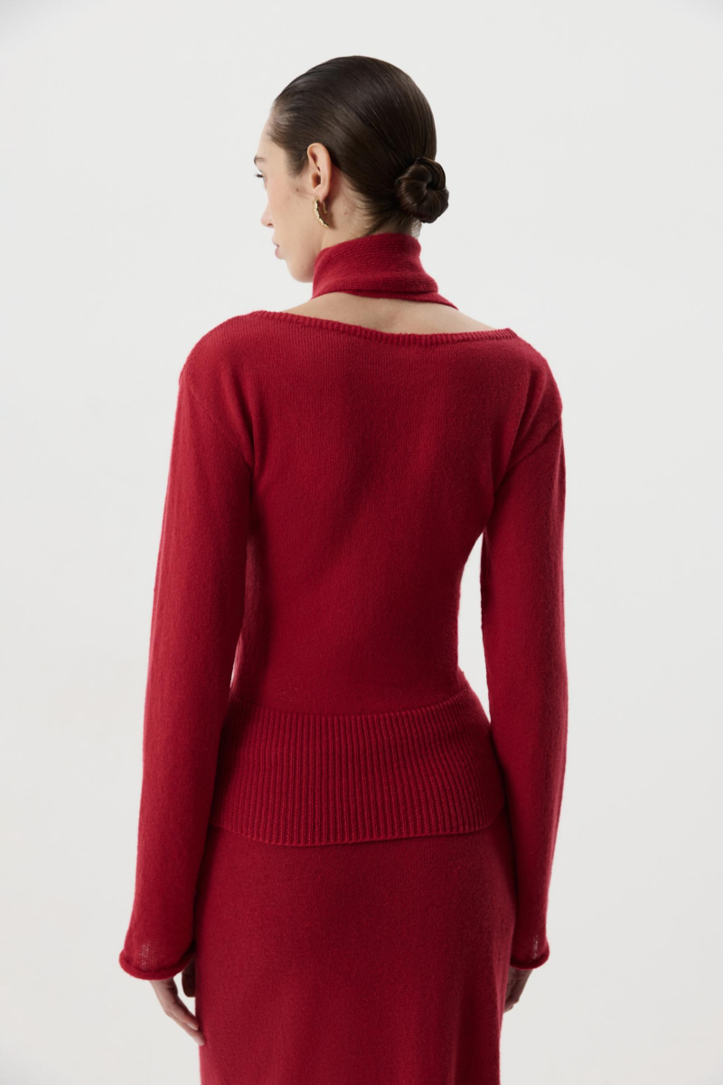 Лонгслив с шарфом Charmstore, цвет: Бордовый, 313-51585-451 купить онлайн