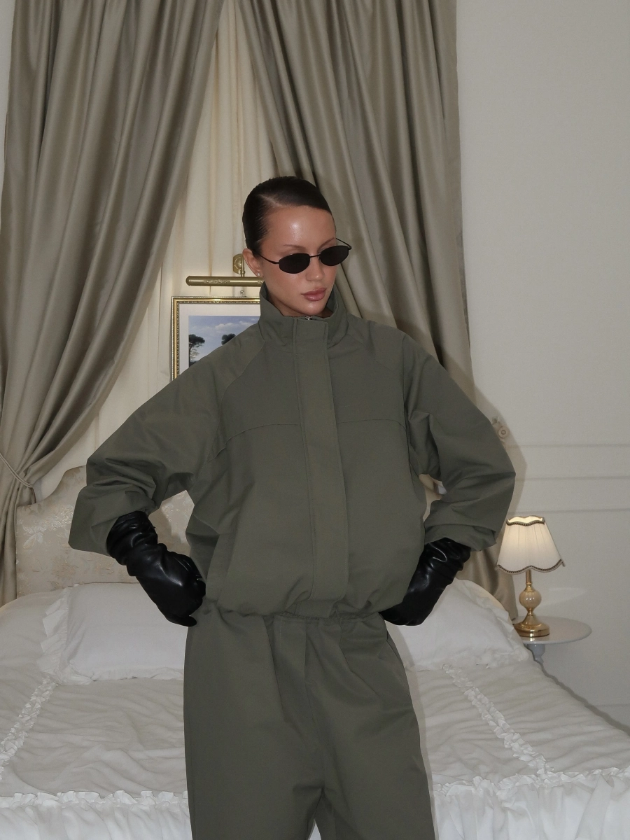 Олимпийка "Ностальгия" MIARTLAND, цвет: оливковый, НФ-00000885 купить онлайн