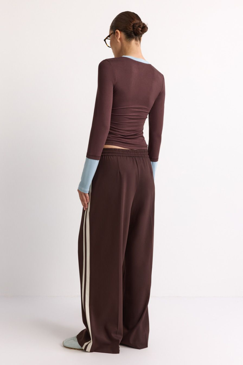 Лонгслив из смесовой вискозы TOPTOP, цвет: коричневый, TT.025.18745.700 купить онлайн