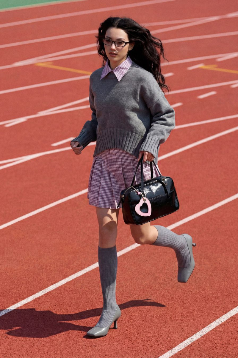 Джемпер с асимметричным низом TOPTOP, цвет: серый, TT.050.18786.800 купить онлайн