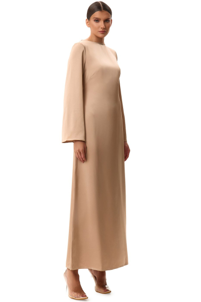 Платье приталенное макси SODAMODA, цвет: бежевый, 11999 купить онлайн