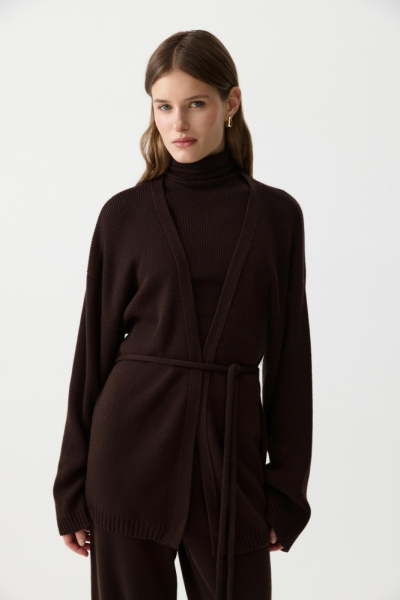 Кардиган из шерсти с поясом