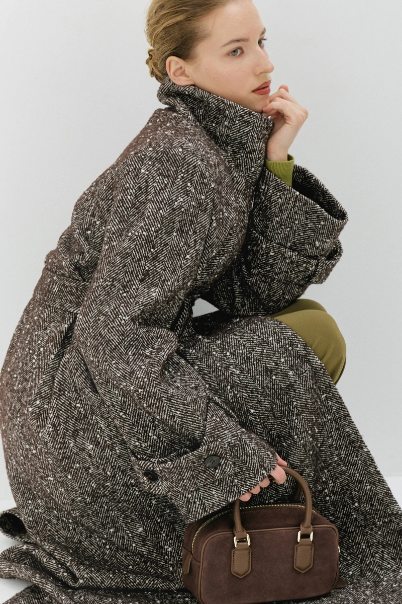 Пальто с высоким воротником макси длины Ricoco, цвет: коричневый, 7047/1 купить онлайн