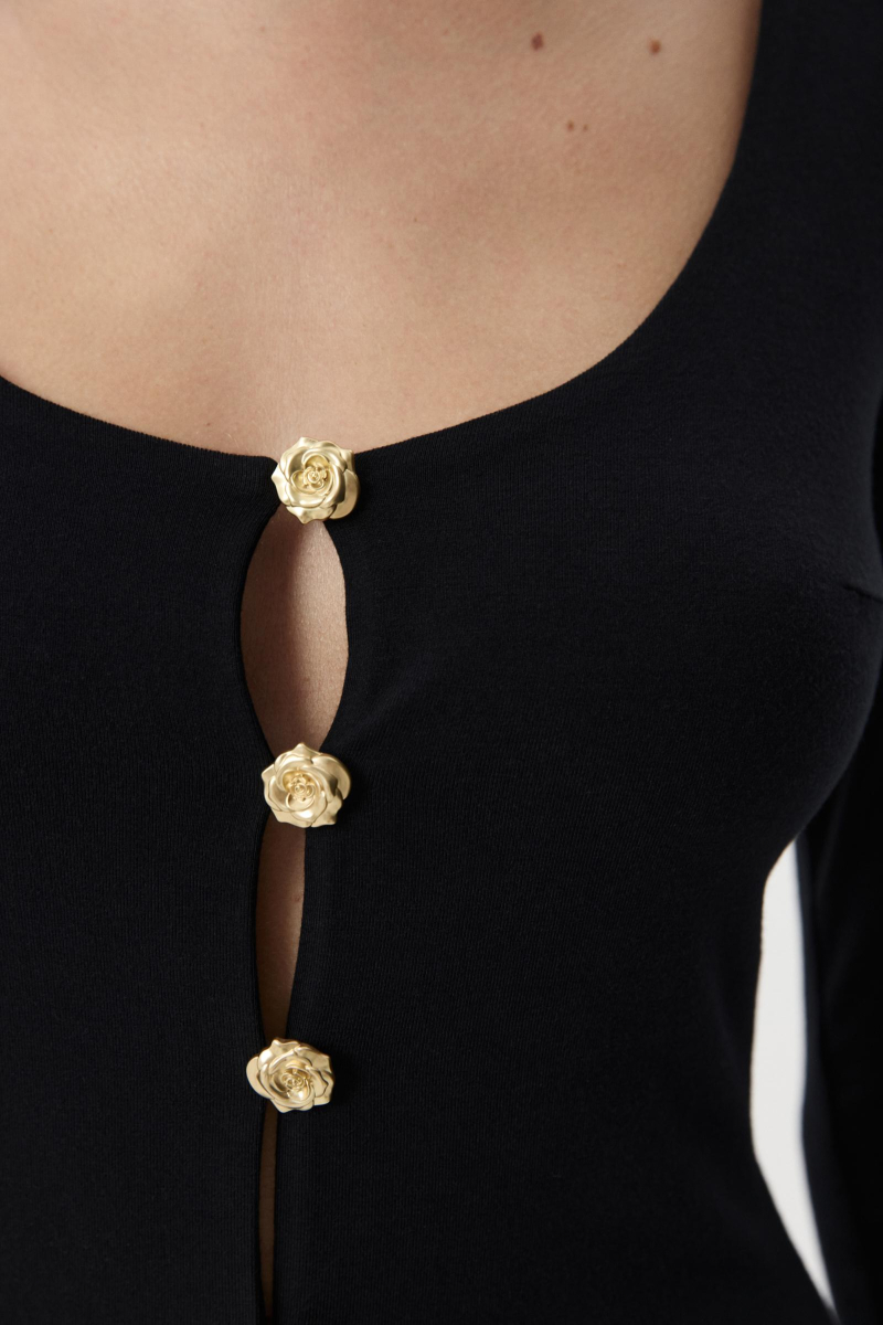 Лонгслив с декоративными пуговицами Charmstore, цвет: Черный, 205-51365-880 купить онлайн