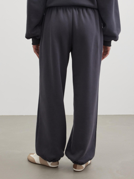 Утепленные джоггеры Chaika, цвет: серый, AW25PA07-14 купить онлайн