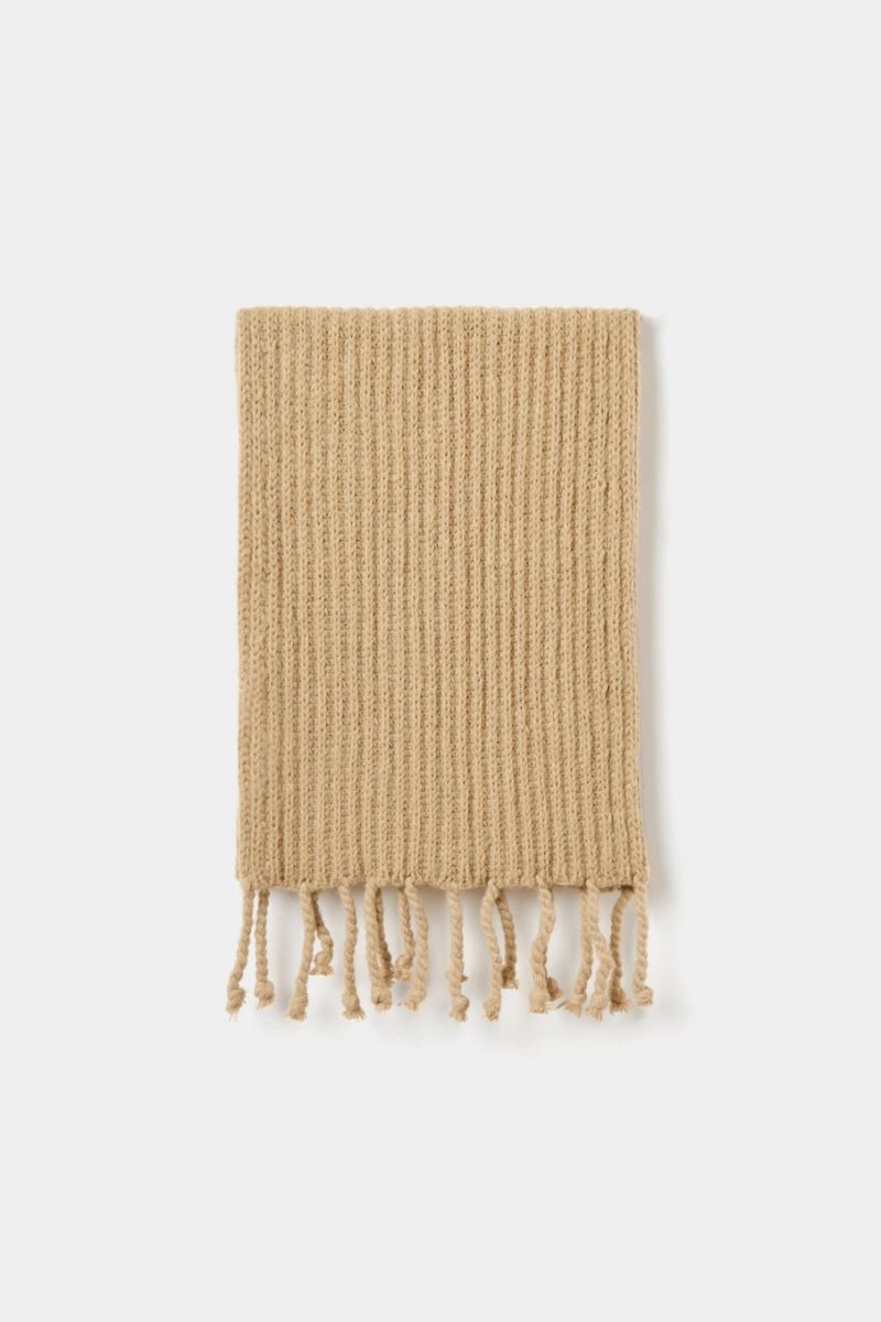 Шарф с бахромой Mollis, цвет: бежевый 999-55-2575/2 купить онлайн Шарф с бахромой Mollis, цвет: бежевый 999-55-2575/2 купить онлайн