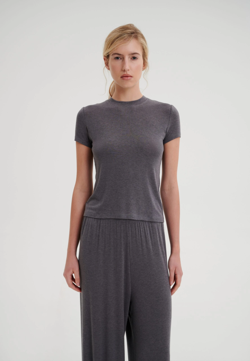 Футболка базовая