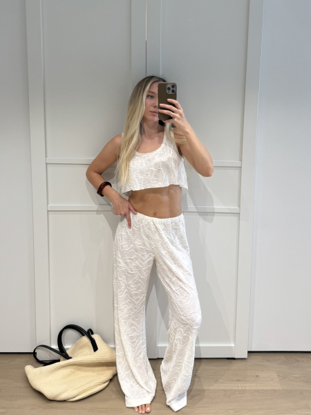 Топ из фактурной ткани НИ ИМЕНИ, НИ ПОХОЖИХ, цвет: белый, 00-00000358 купить онлайн