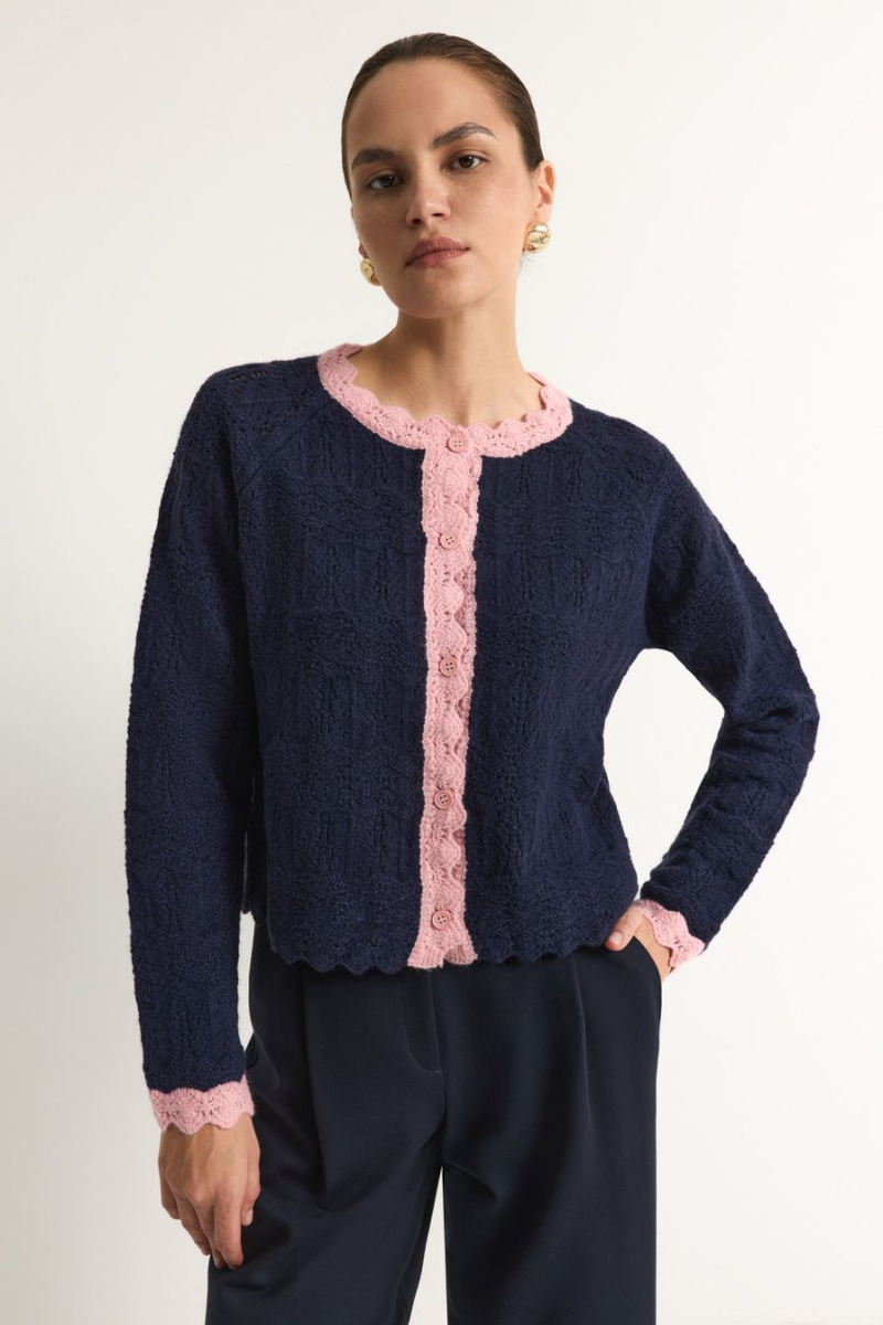 Кардиган с контрастной отделкой