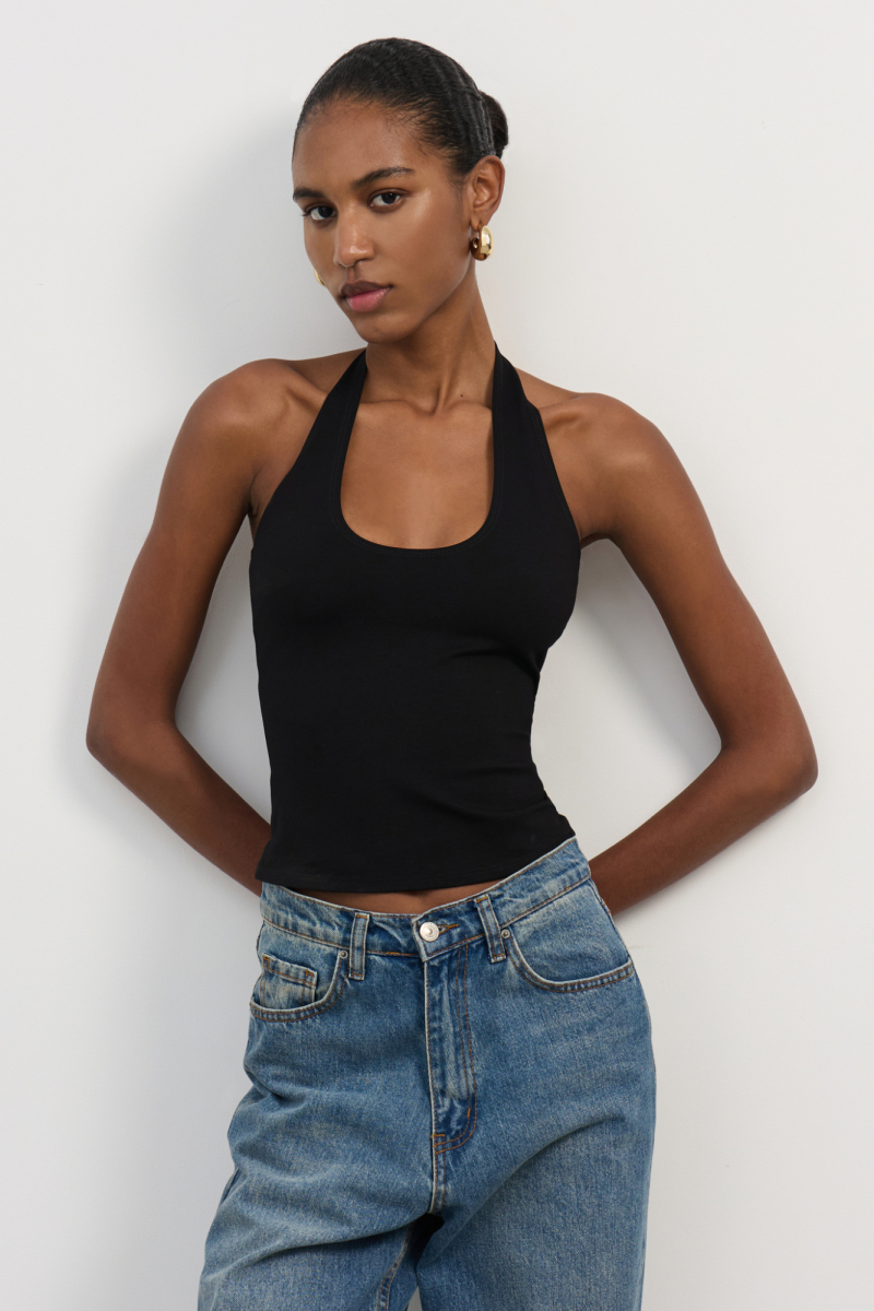 Топ с вырезом халтер Топ с вырезом халтер