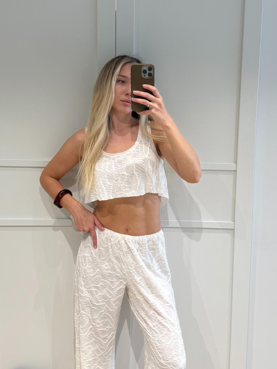 Топ из фактурной ткани