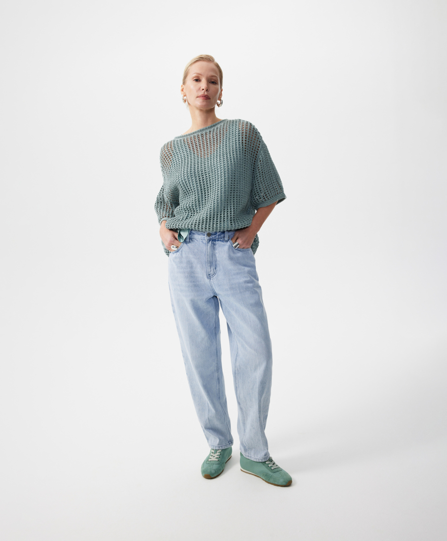 Джинсы-багги средней посадки