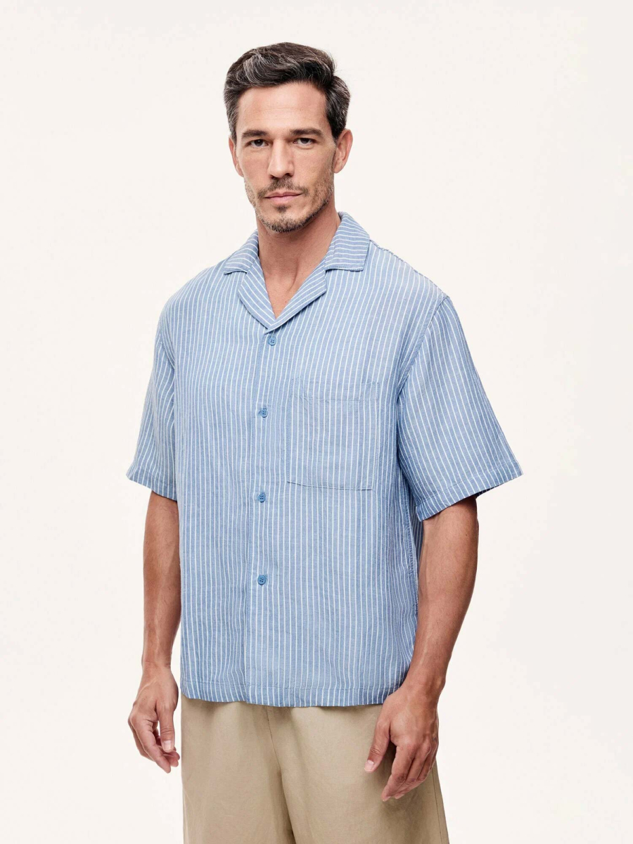 Мужская рубашка с коротким рукавом льняная