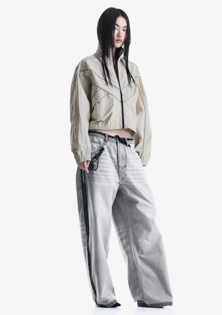 Укороченная трековая куртка KRAKATAU, цвет: Светло-бежевый, Nw78-816 купить онлайн