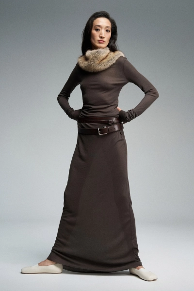 Платье-макси из тонкого трикотажа WALK OF SHAME, цвет: коричневый, D156/FW2526 купить онлайн