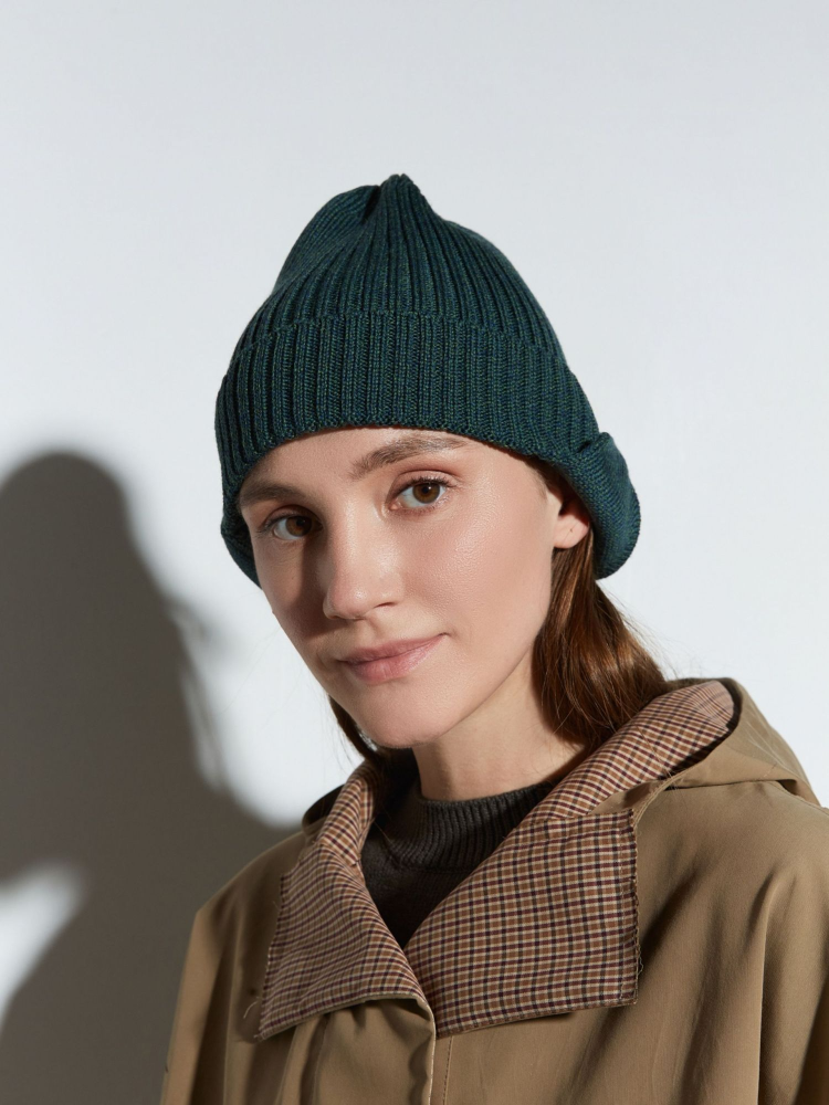 Шапка с ушками из мериноса