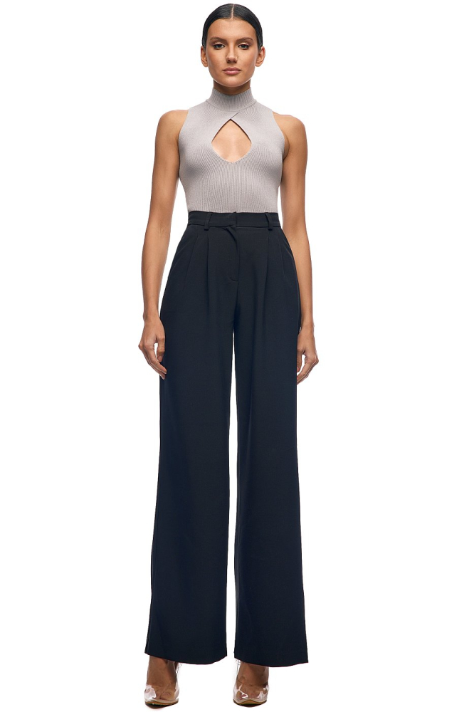 Брюки прямые с резинкой сзади