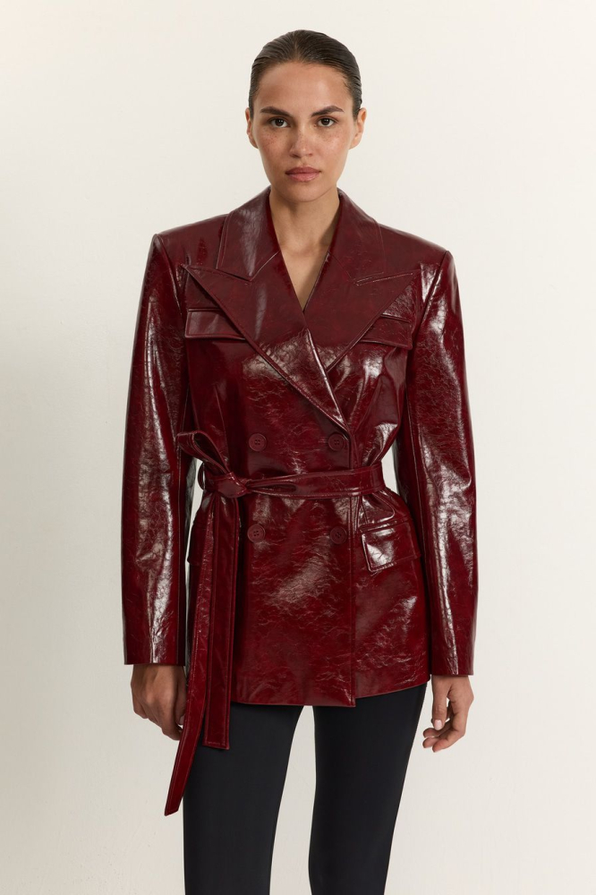 Пиджак из экокожи